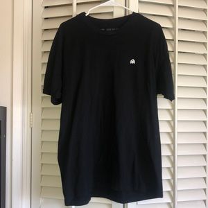 XL black into the AM cotton/polyester short sleeve tee shirt.